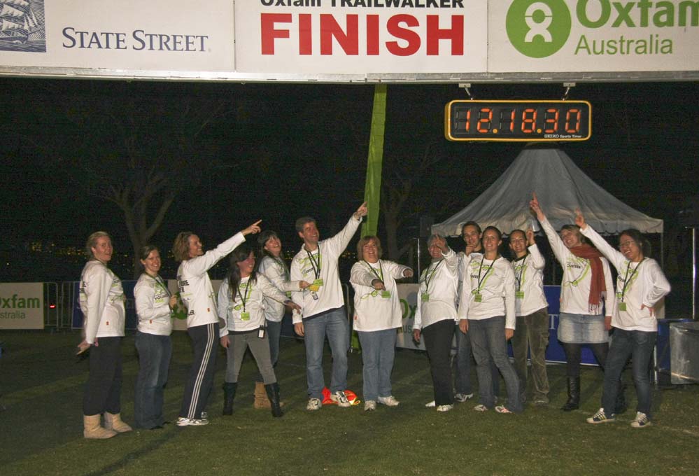 GB-_127-Finish Area - Volunteers.jpg